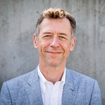 Prof. Gerrit BORCHARD